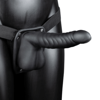 Geribbelde Hollow Strap-On met Ballen - 8 / 21 cm - Zwart