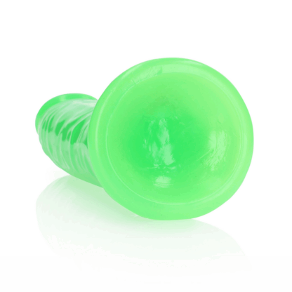 Slanke Realistische Dildo met Zuignap - Glow in the Dark - 9'' / 22,5 cm - Afbeelding 7